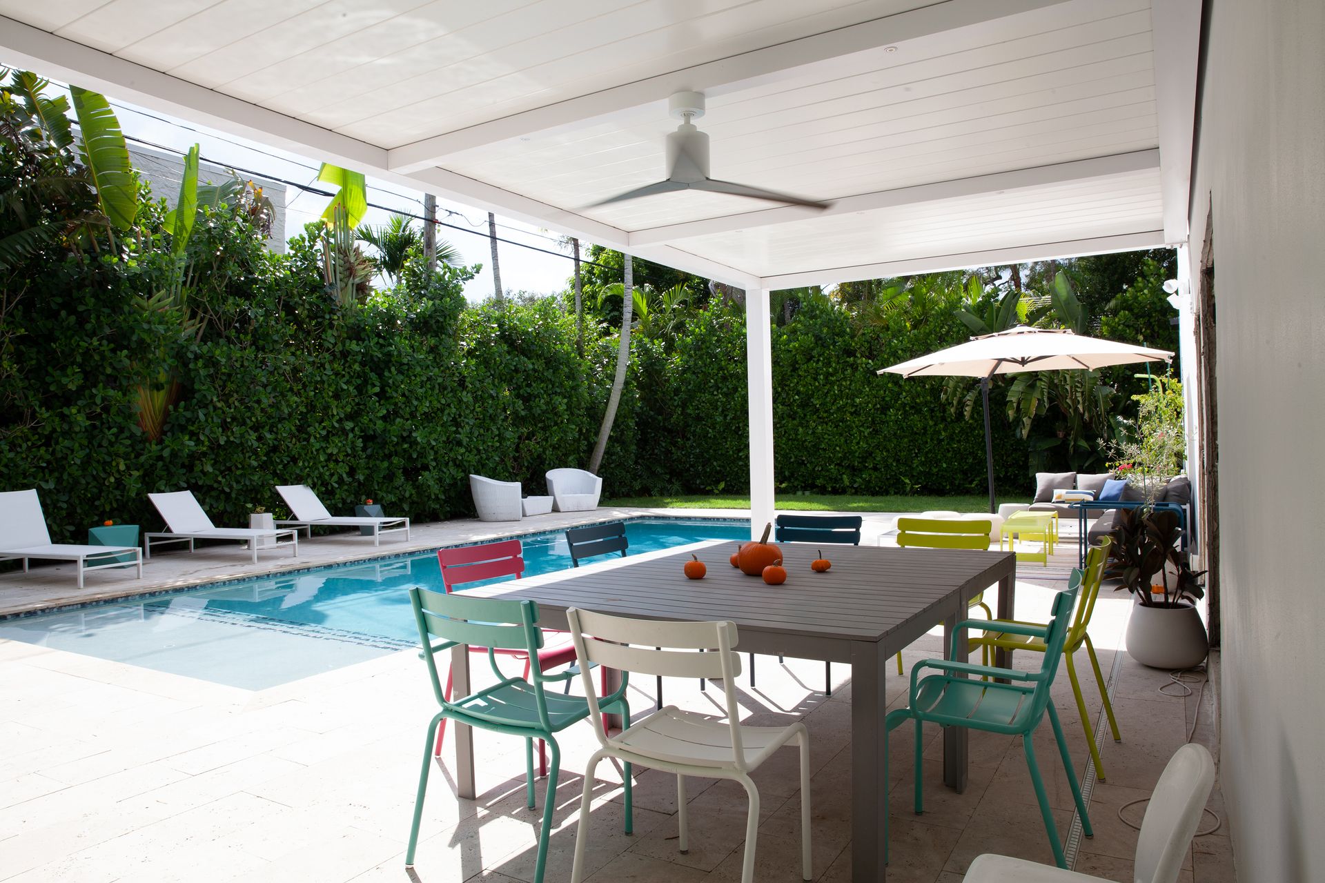 Louvered Pergolas project photo 11
